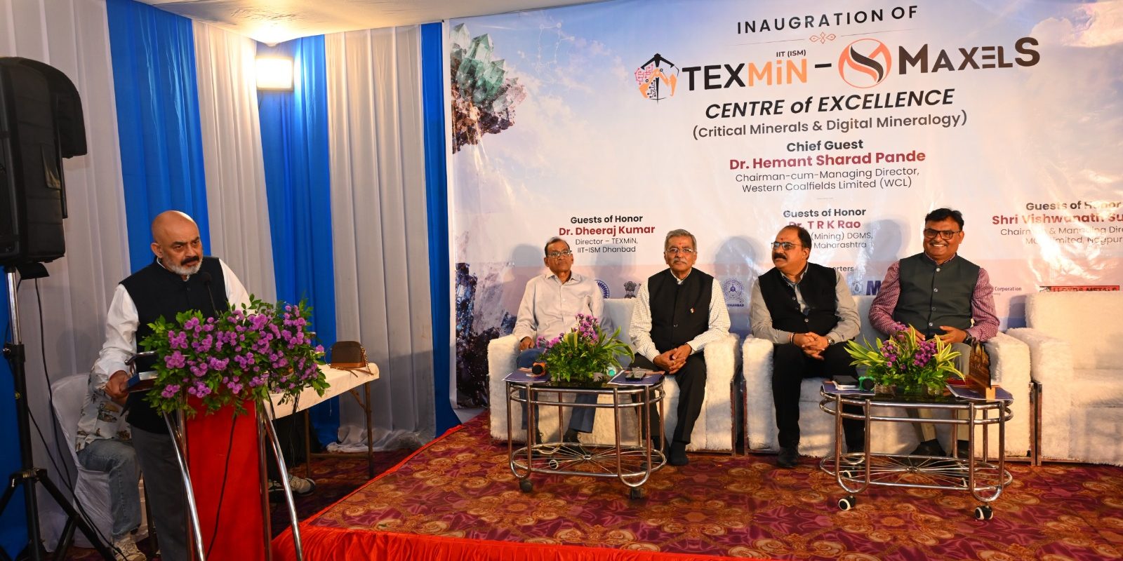 Technical Address — Dr. Anupam Agnihotri, Head of the TEXMiN–MaxelS Centre of Excellence, highlights the significance of three critical minerals—Potash (K), Zirconium (Zr), and Titanium (Ti)—during his address at the inauguration of the Centre for Critical Minerals & Digital Mineralogy.